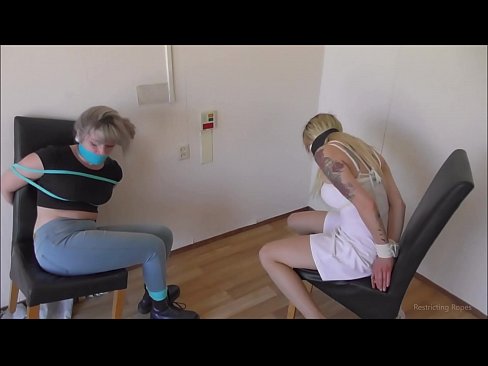 ❤️ Тәуелді / байланған және аузы жабылған / қиналған қыз Сандық видео  kk.com-porn-zog.ru