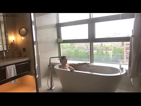 ❤️ Керемет сәби Жуынатын бөлмеде оның кискасын құмарта тартып жатыр Сандық видео kk.com-porn-zog.ru