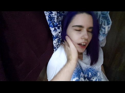 ❤️ Менің әпкемді шкафтан тауып алып, оған спермы көмектесті Сандық видео kk.com-porn-zog.ru